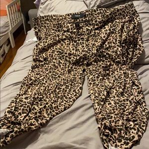 Leopard dress joggers